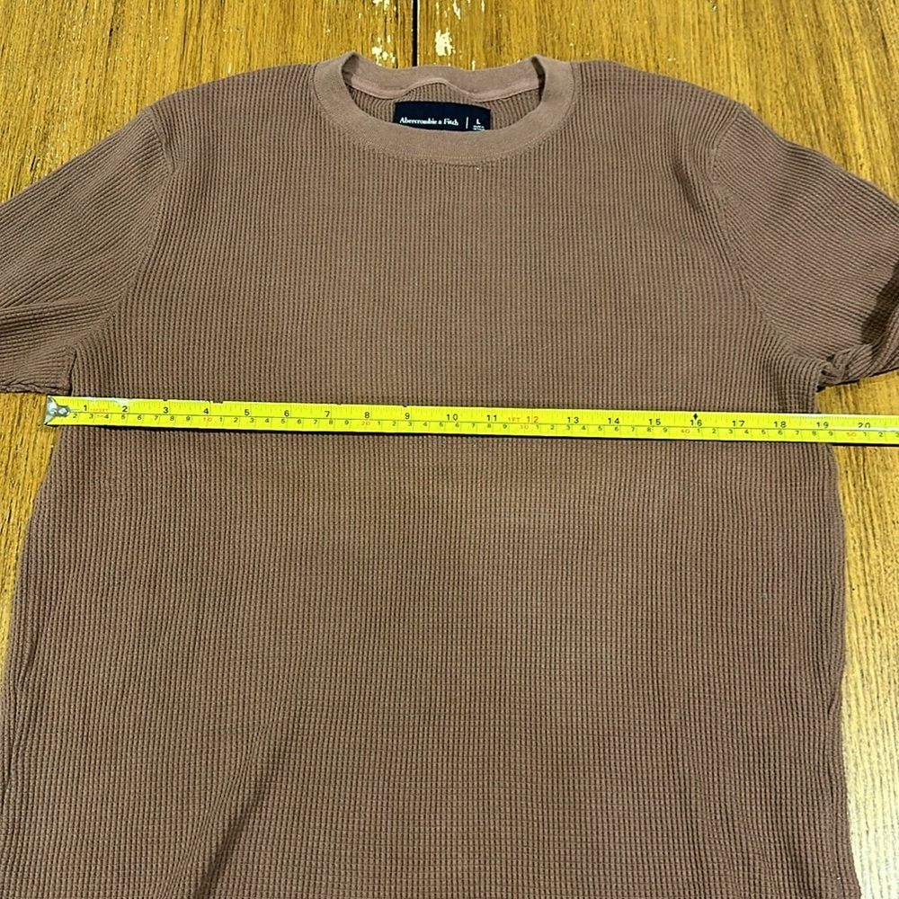 ABERCROMBIE AND FITCH Men’s Waffle Curve Long Sleeve - Picture 5 of 5